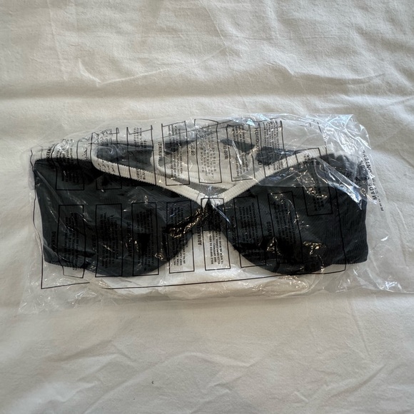 NWT Abercrombie and fitch curve love high apex underwire bikini top SMALL - Picture 5 of 5